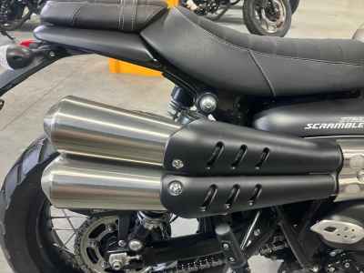 Triumph Street Scrambler 2021