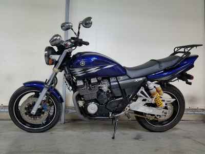 Yamaha XJR400 2007