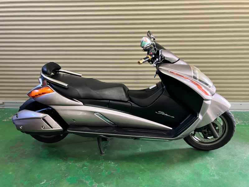 Suzuki Gemma 250