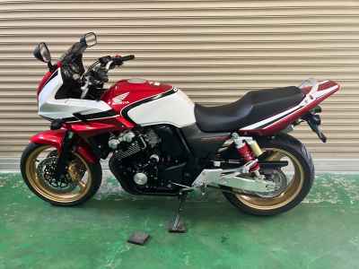 Honda CB400 Super Boldor 2006