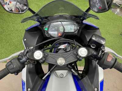 Yamaha YZF-R25