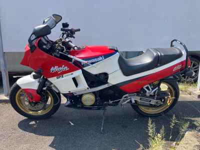 Kawasaki GPZ600R