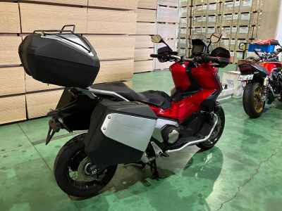 Honda X-Adv 750 2024