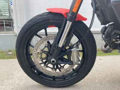 Ducati Scrambler 2025
