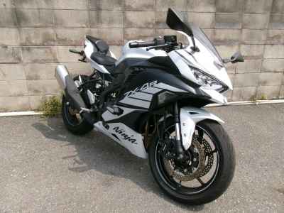 Kawasaki Ninja ZX-4R SE 2024