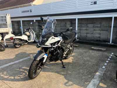 Honda CB400X 2024