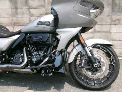 Harley-Davidson Road Glide FLTRXSE1923 CVO 2024