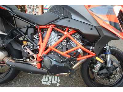 KTM 1290 Super Duke 2022