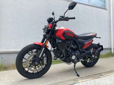 Ducati Scrambler 2025