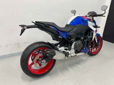 BMW F900R 2025