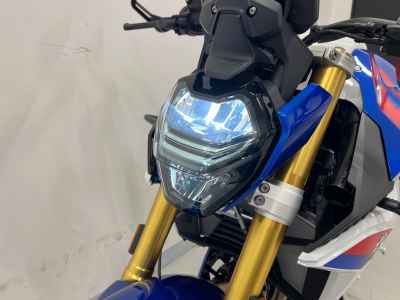 BMW F900R 2025