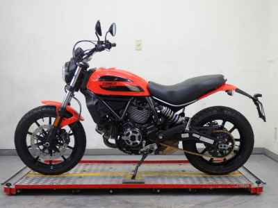 Ducati Scrambler Sixty2 2021