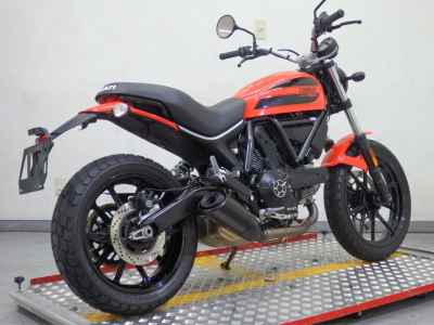 Ducati Scrambler Sixty2 2021