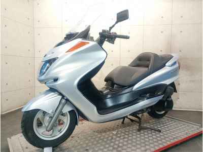 Yamaha Majesty 250