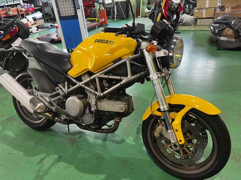 Ducati Monster 400 2005