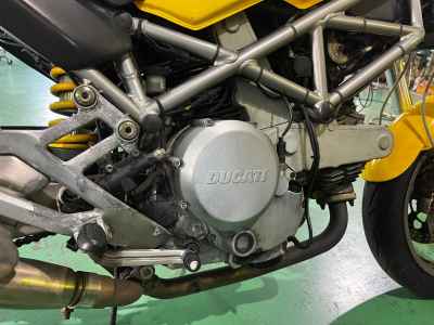 Ducati Monster 400 2005