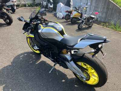 Yamaha YZF-R1M 2017