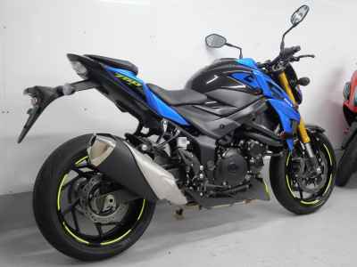 Suzuki GSX-S750 2022