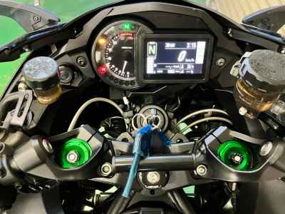 Kawasaki Ninja H2 SX 2021