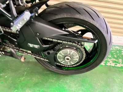 Kawasaki Ninja H2 SX 2021