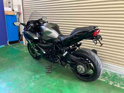 Kawasaki Ninja H2 SX 2021