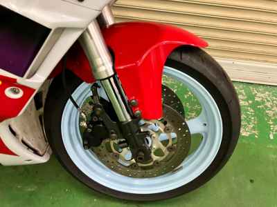 Yamaha TZR250R