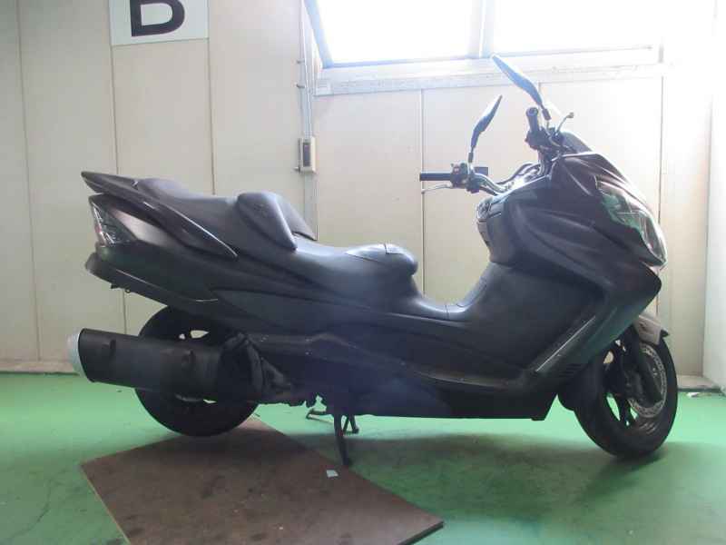 Suzuki Skywave 250M