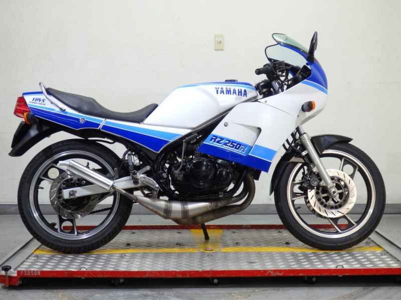 Yamaha RZ250RR