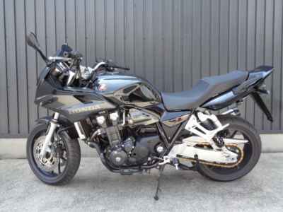 Honda CB1300 Super Boldor 2025