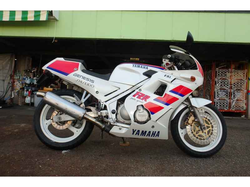 Yamaha FZR250