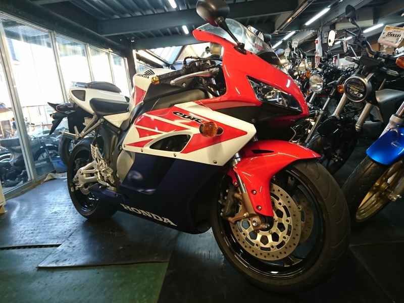 Honda CBR1000RR 2005