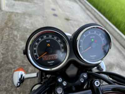 Triumph Bonneville 900 2015