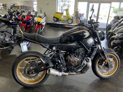 Yamaha XSR700 2022