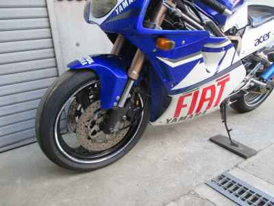 Yamaha TZR250R