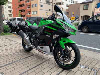 Kawasaki Ninja 400 2021