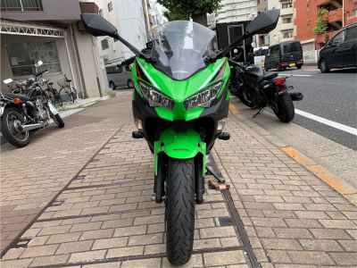 Kawasaki Ninja 400 2021