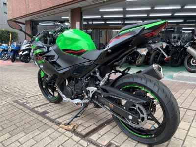 Kawasaki Ninja 400 2021