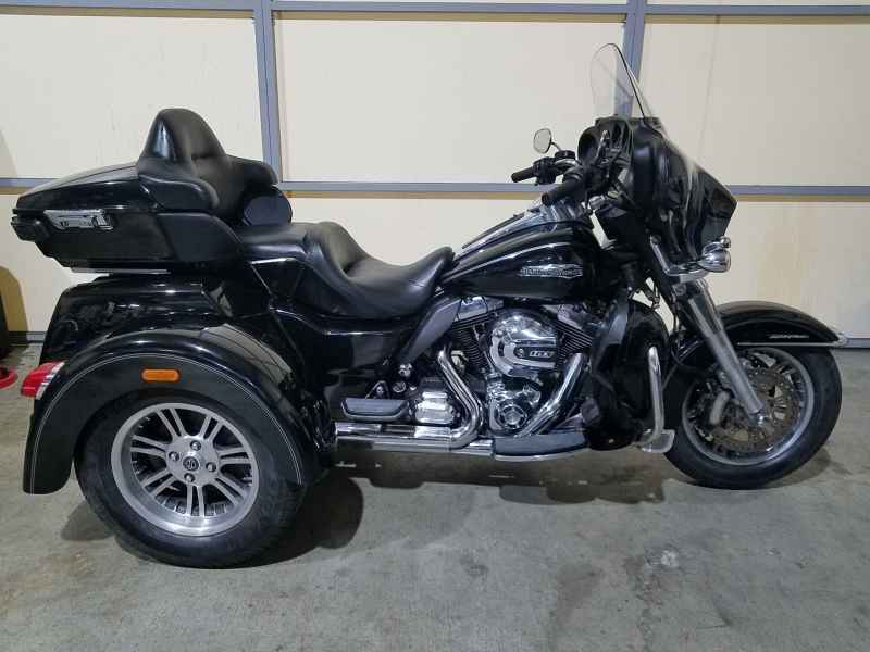 Harley-Davidson Electra Glide FLHTCU1690 Trike 2014