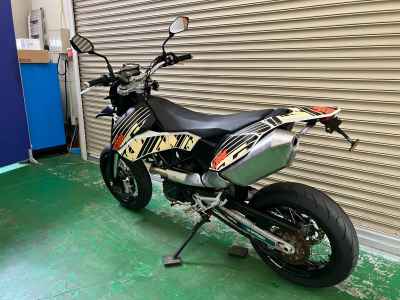 KTM 690 SMC 2011