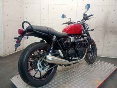Triumph Street Twin 2016
