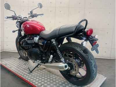 Triumph Street Twin 2016