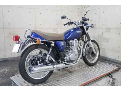 Yamaha SR400 2021