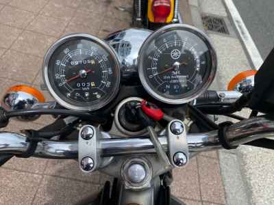 Yamaha SR400 2016