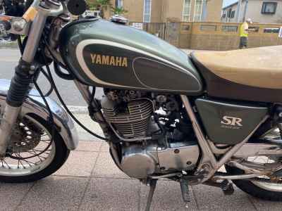 Yamaha SR400 2016