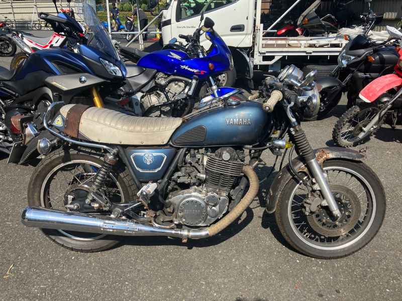 Yamaha SR400 2020