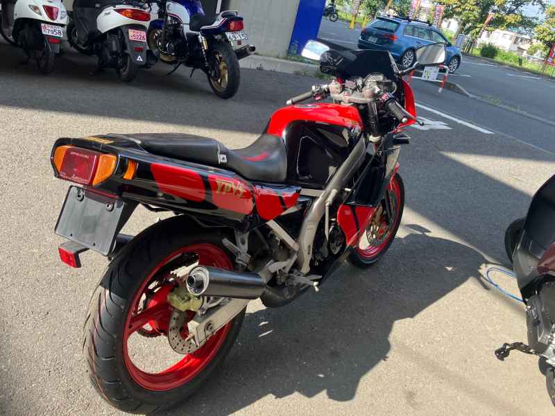Yamaha TZR250