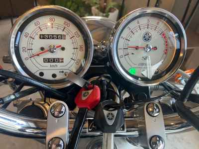 Yamaha SR400 2021