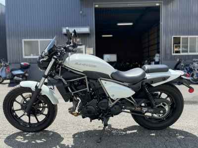 Kawasaki Eliminator 400 2023