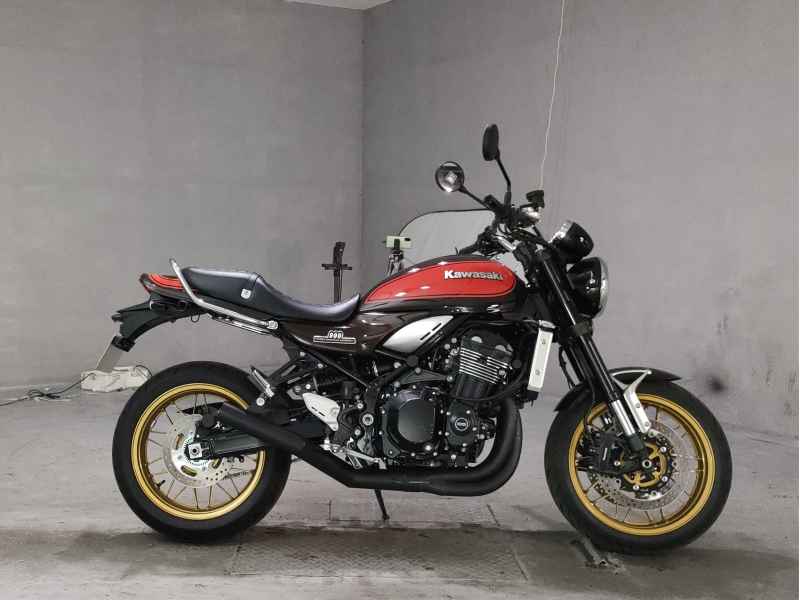 Kawasaki Z900RS 2022