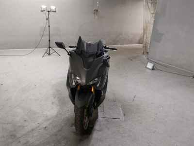 Yamaha TMAX 560 2021